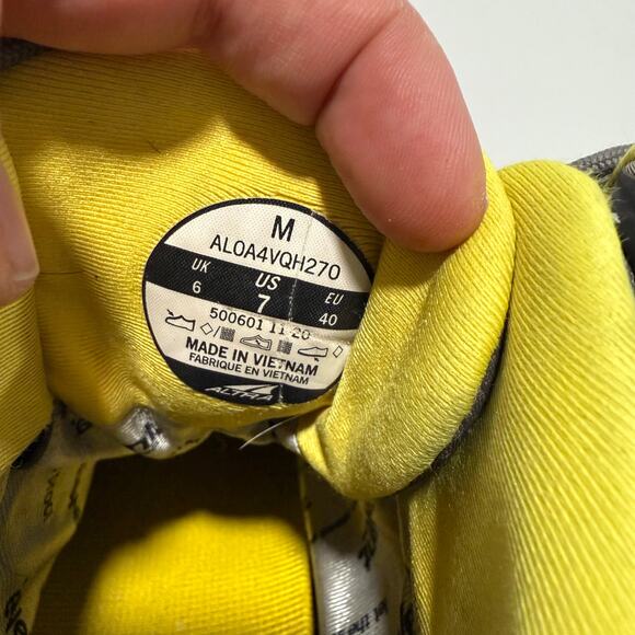 Altra Men's Lone Peak All Weather Sneaker Boots Ankle Trail Hike Grey Yellow 7 - Picture 6 of 9